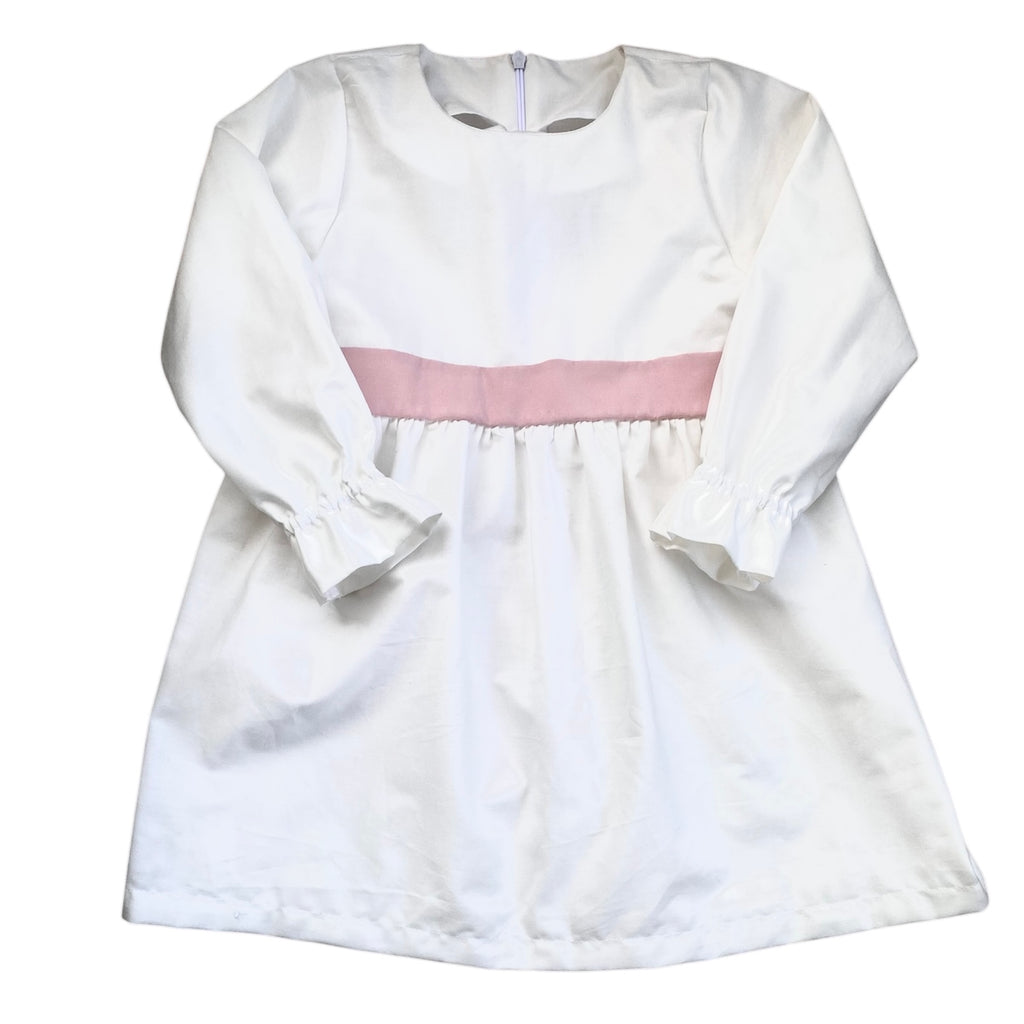 Vestido blanco cintón rosado